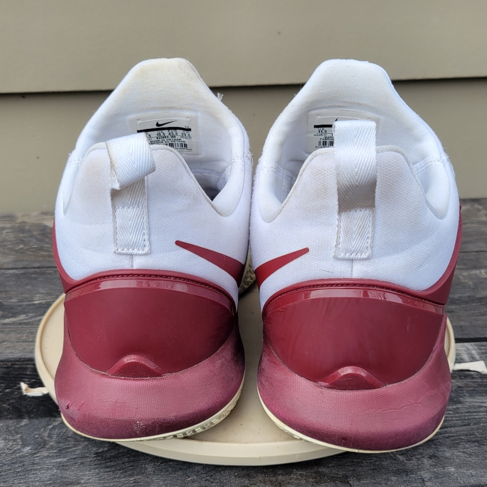 Nike Zoom Shoes - Picture 4 of 12